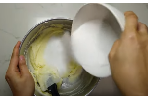 Mix Butter & Sugar