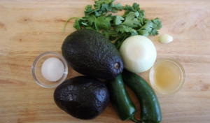 Ingredients for El Pollo Loco Avocado Salsa Recipe
