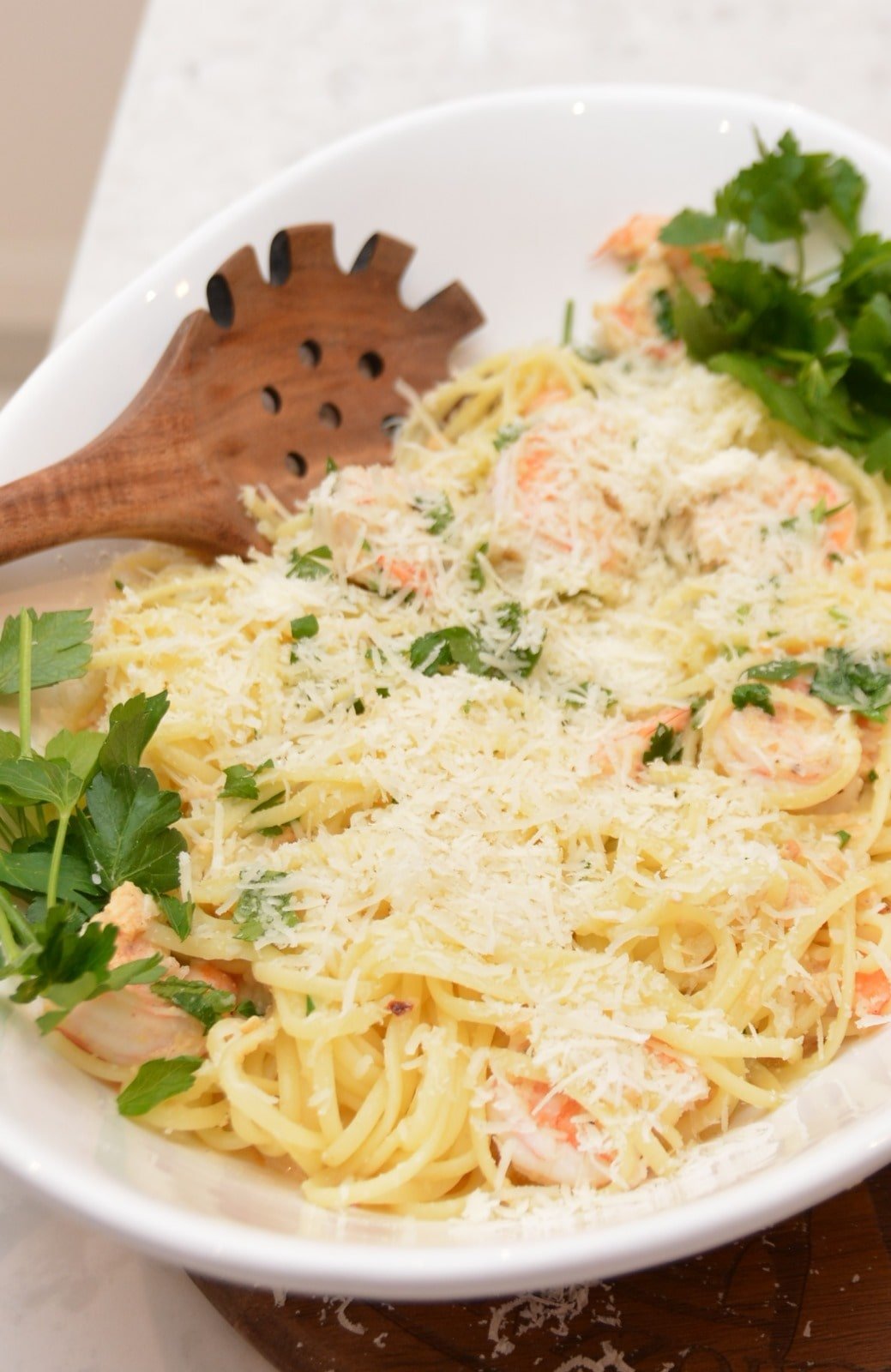 Easy Homemade Garlic Shrimp Linguine Recipe - 2025