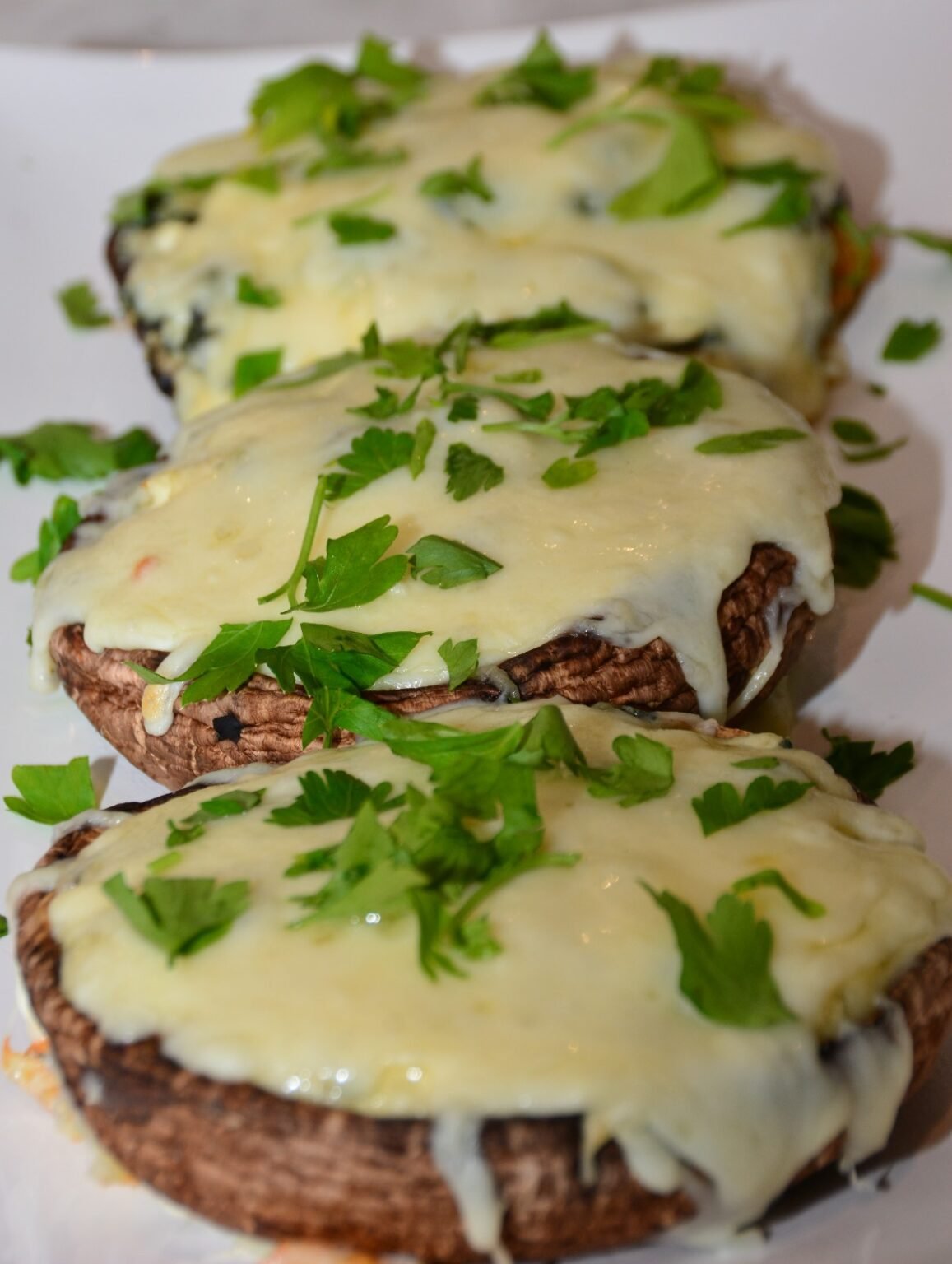 Easy Cheesy Baked Stuffed Portobello Mushrooms - 2025